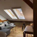 Atifa Apartament *